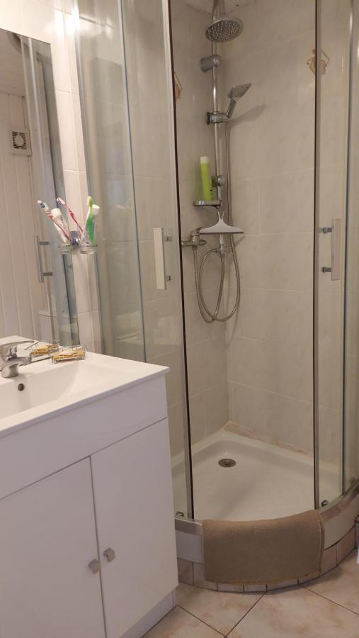 Apartament Studio 66 Caumont-sur-Durance Zewnętrze zdjęcie